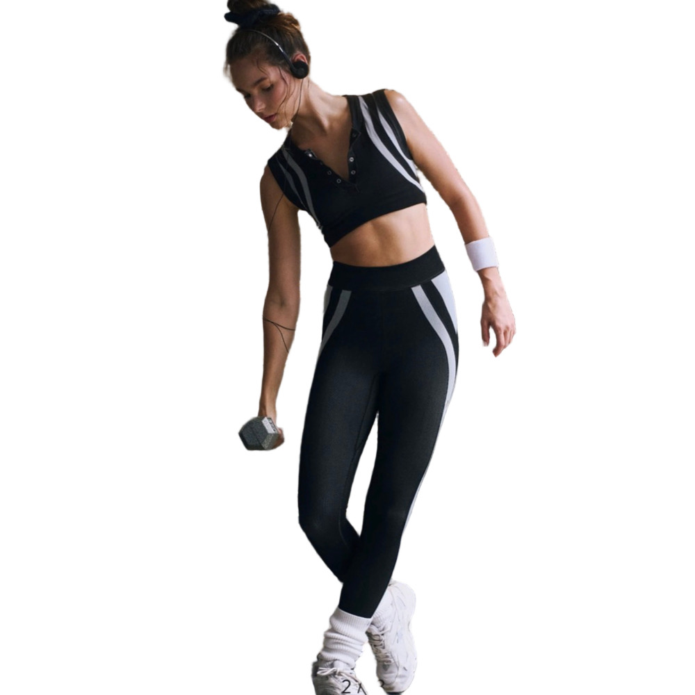 Free People Movement Free Kick Leggings NWOT Size M/L Black Combo